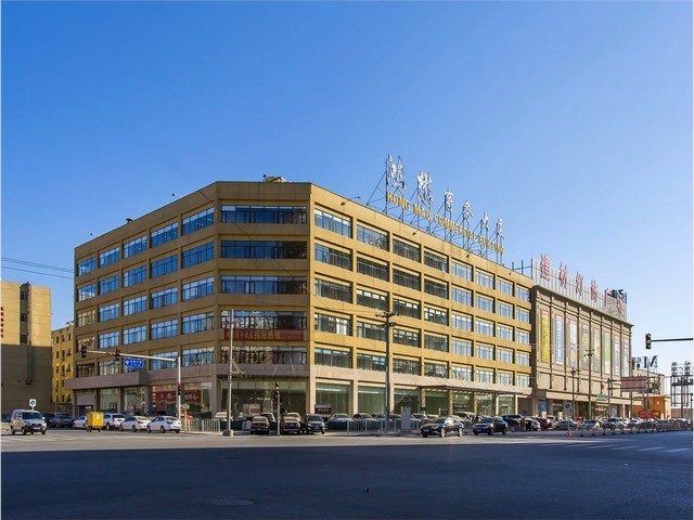 上海人像金属雕塑价格